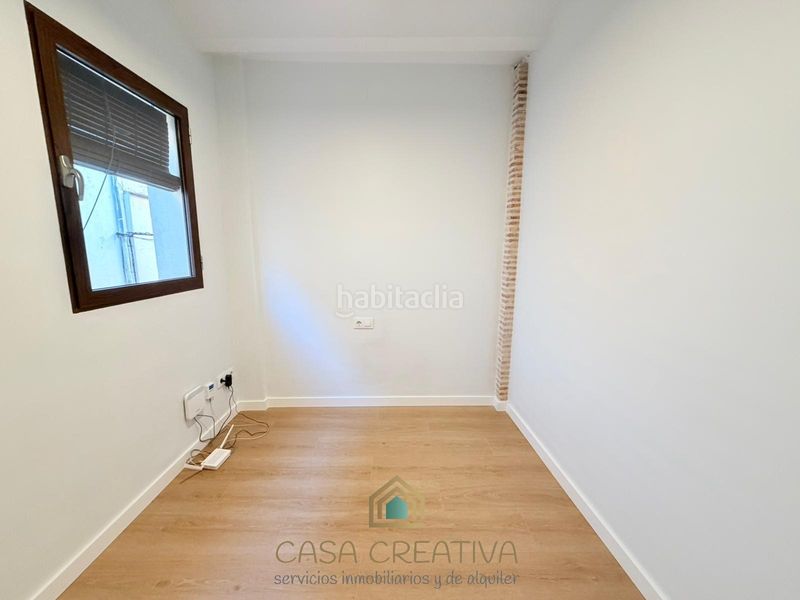 Foto d11bde70-4ef2-4970-85cf-6a035815c0d7. Casa amb aparcament a Xàtiva