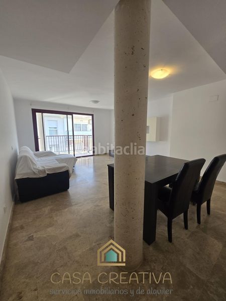Foto b888e67e-b328-4565-be64-f67b65e204f5. Pis amb calefacció aparcament piscina a Casco Urbano Náquera