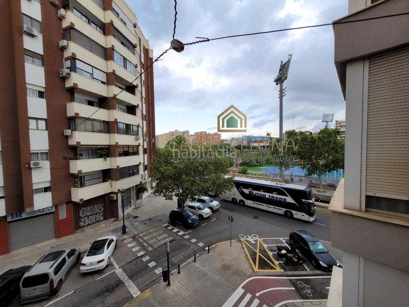 Foto e35f27d5-4e3d-4256-8d62-23f2bd4618bb. Pis amb calefacció a El Botànic Valencia
