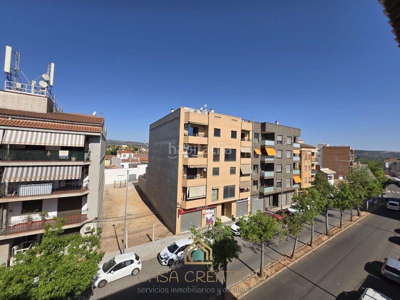 Foto c8cb9aaf-ec0c-403d-9c1f-3c9792ad32d9. Pis a Alcàntera de Xúquer