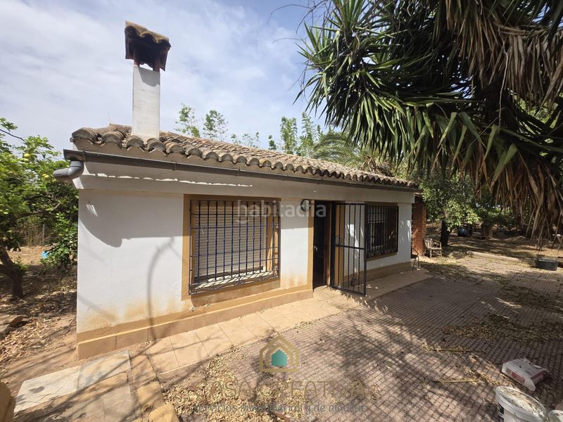 Foto 45c1542f-7b85-41b4-b10d-b42cc21df7f3. Casa a Benifaió