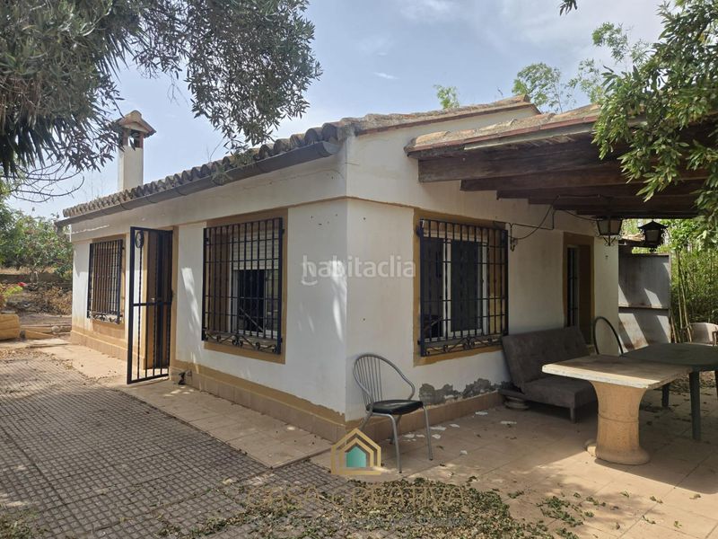 Foto be9684c0-a3ad-4efb-8780-bfa516ed7043. Casa a Benifaió
