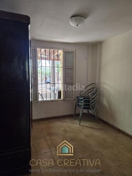 Foto f4cdbda0-b339-492a-a2da-53ceb3070479. Casa a Benifaió