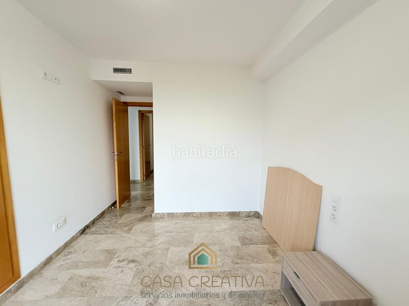Foto 0e5f06f7-7a12-47ff-9aff-5b27415d4549. Pis amb calefacció aparcament piscina a Casco Urbano Náquera