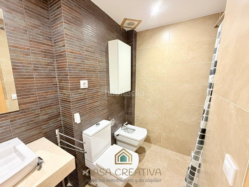 Foto b507c314-506a-444f-8ffa-ccabdae0f1b7. Pis amb calefacció aparcament piscina a Casco Urbano Náquera