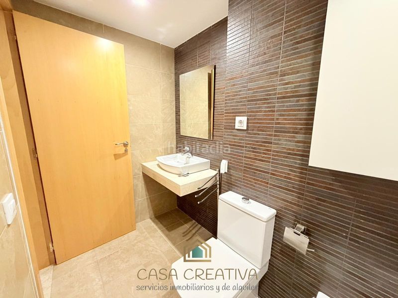 Foto be6cdbc2-ba26-4136-8781-68f73ab7e383. Pis amb calefacció aparcament piscina a Casco Urbano Náquera