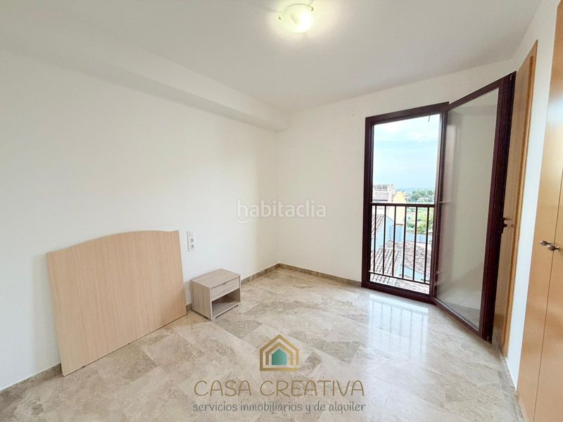 Foto f9a28850-d2c8-4e69-85b6-c6f9164ee678. Pis amb calefacció aparcament piscina a Casco Urbano Náquera