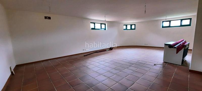 Foto ab454ba0-693b-4f48-b478-2bdd0f3a1898. Chalet mit heizung parking in Parroquias Sur - La Manjoya Oviedo