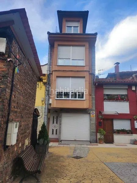 Foto 40a5fd7b-d9cf-4624-bd69-d39474991dd8. Casa adossada amb aparcament a Parroquias Sur - La Manjoya Oviedo