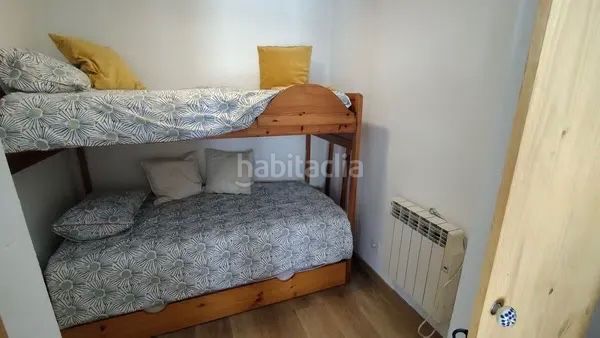 Foto e98da278-267c-4d47-bd18-25ee38b71e74. Apartament amb calefacció a Lena