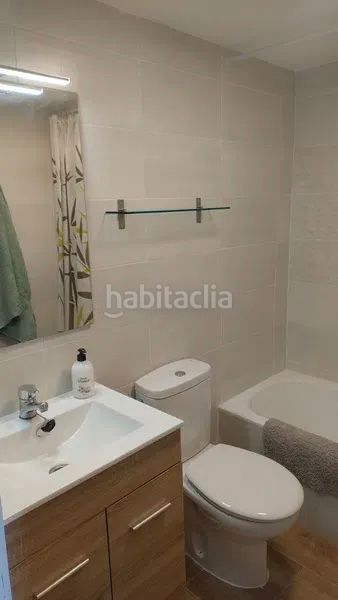 Foto fba41173-9322-4fd6-b994-1aa32191dd1e. Apartament amb calefacció a Lena