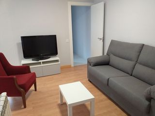 Miete Etagenwohnung in Castilla - Hermida. Santander alquilo bonito piso temporada