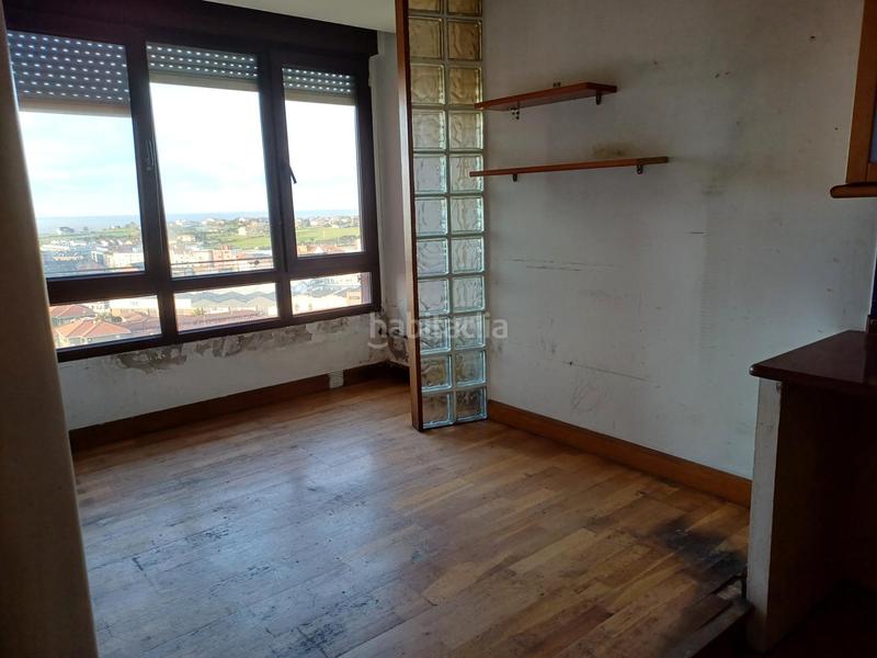 Foto 42782107-2e0d-47d5-bfa2-2ff66adbd91c. Piso  en venta financiación 100 en Alisal - San Román Santander