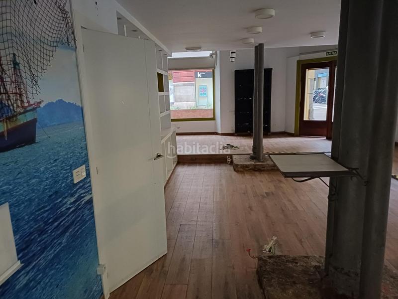 Foto 4ffac96f-cd95-40b8-ae4d-48458716f668. Alquiler local comercial alquilo estupendo local centro en Santander