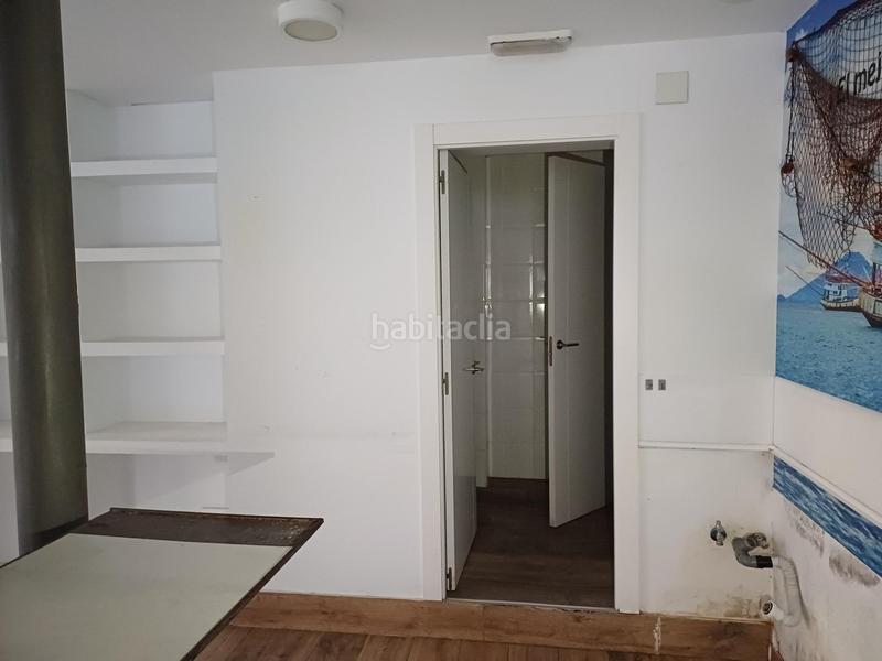 Foto c0986d9b-c708-4f01-87fb-a0fb132791e8. Alquiler local comercial alquilo estupendo local centro en Santander