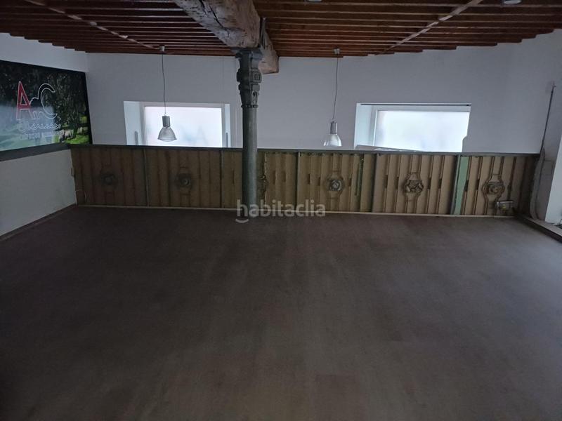 Foto ddef9850-22ea-40ab-abbc-700ee9a2126b. Alquiler local comercial alquilo estupendo local centro en Santander