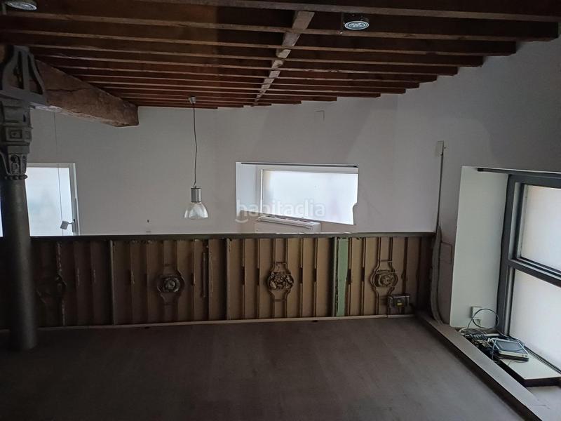 Foto fceadd72-e9a9-4989-9028-a6379634e712. Alquiler local comercial alquilo estupendo local centro en Santander