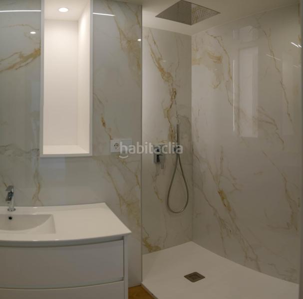 Foto c4a193d1-8ae2-4348-977e-ba863ad29a01. Dúplex  de lujo con terraza y vistas al mar en primera línea dEl Sardinero en Santander