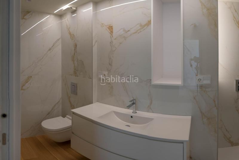 Foto f7b39df1-cf73-425b-864b-5d9e91aaae40. Dúplex  de lujo con terraza y vistas al mar en primera línea dEl Sardinero en Santander