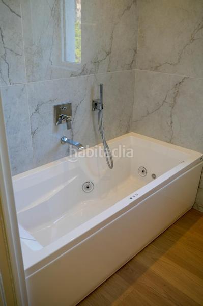 Foto f7e7826c-d013-4807-8ac0-f84c437556bc. Dúplex  de lujo con terraza y vistas al mar en primera línea dEl Sardinero en Santander