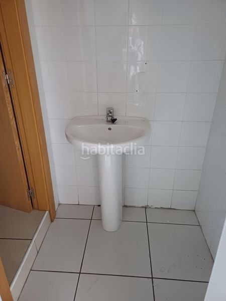 Foto 1e6a505e-e72a-4050-9d8c-eb48b2d17830. Location bâtiment à usage industriel dans Peñacastillo - Nueva Montaña Santander