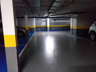 Lloguer Aparcament cotxe a Castilla - Hermida. Alquiler parking estaciones santander