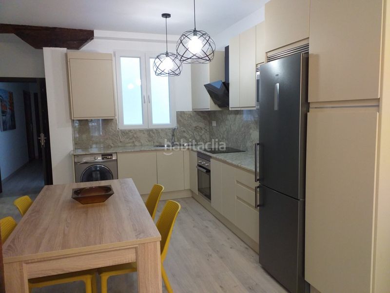 Foto 7db41efb-556e-4894-9a49-84a252a4c117. Rent flat with heating in Centro - Ayuntamiento Santander