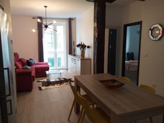 Rent Flat in Centro - Ayuntamiento. Piso de lujo en alquiler isabel ii