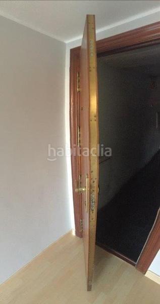 Foto f821a7c9-d786-48e8-9939-f6f37a005564. Location bureau dans Castilla - Hermida Santander