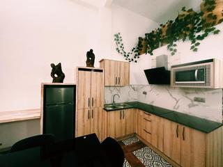 Alquiler Piso en Numancia - San Fernando. Bonito apartamento en alquiler centro loft
