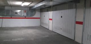 Aparcament cotxe a General Dávila. Ocasión !!! garaje cerrado en venta para 3 coches