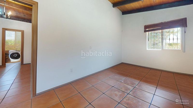 Foto 0ec5a327-dbcb-45a8-8bf7-f6dd3262d477. Xalet amb aparcament a Las Bayas Elche / Elx