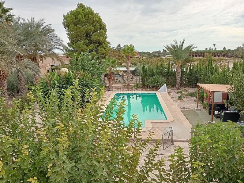 Foto 0d438013-28dc-4dd4-96c4-03cb3a98eb2e. Chalet with parking pool in La Algoda - Matola - Llano de San José Elche / Elx
