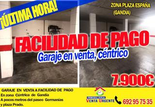 Parking coche en Germaníes - Juzgados. Garaje en venta