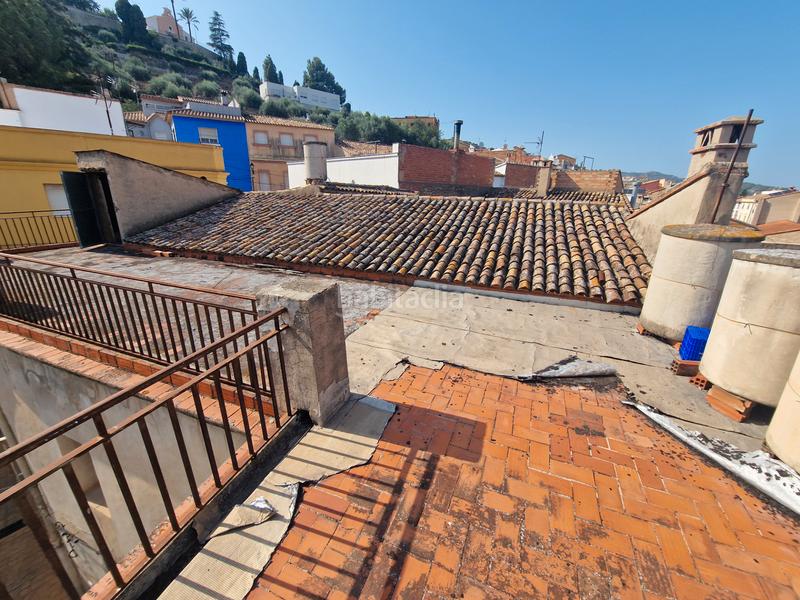 Foto 6d33ca06-2157-4928-aef0-5b235740db0e. Casa local + vivienda para reformar en Ador