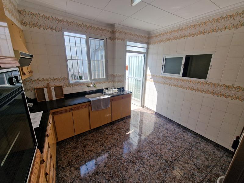 Foto 6e0b7843-c66b-41d3-9201-085eedf48145. Casa adosada casa reformada en tavernes en Tavernes de la Valldigna