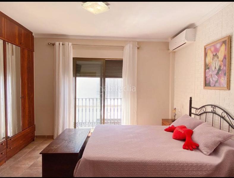 Foto 15b15979-6c79-4304-8b00-688084be7077. Maison jumelée avec cheminée dans Bellreguard