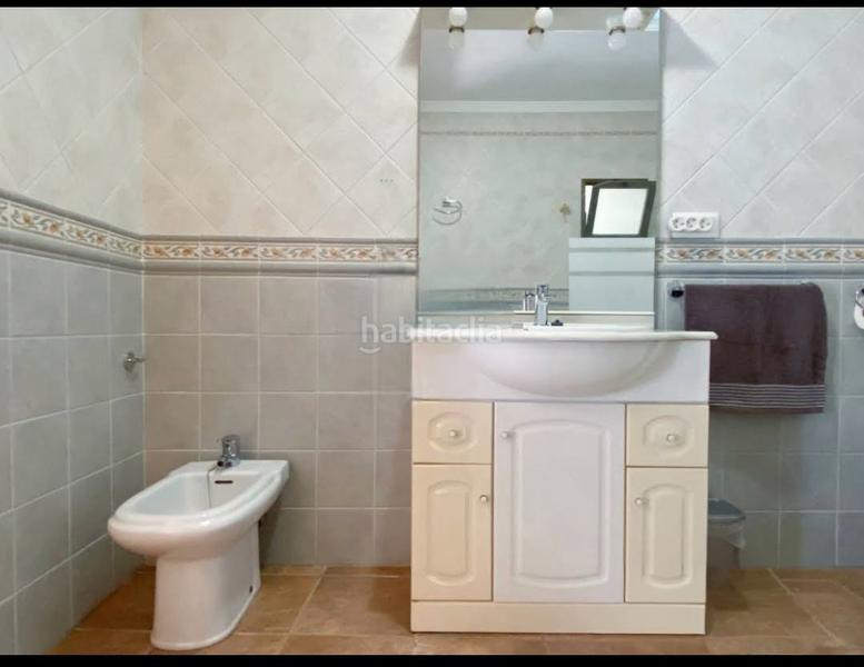 Foto 253b36b4-45bc-42d7-b1c7-2b06b4bf7d3e. Maison jumelée avec cheminée dans Bellreguard