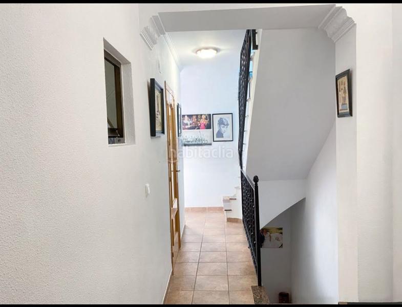 Foto d95893e3-4422-4080-99e5-8fc9edfaaa51. Maison jumelée avec cheminée dans Bellreguard