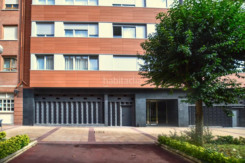 Foto 85551d29-2f46-403e-b20f-0087cec957f5. Lloguer local comercial a Rekalde Centro Bilbao