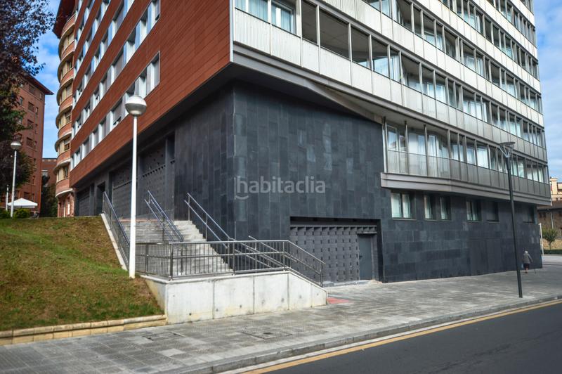 Foto 19a3c038-eac1-4740-be76-0566fef9c415. Alquiler local comercial en n/a local a pie de calle para nuevos negocios. en Bilbao