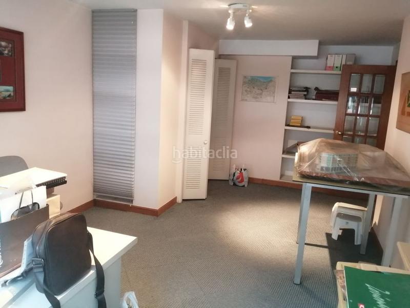 Foto d8353bd0-c70d-4b7e-a028-99783ccd3d5f. Alquiler oficina s en Usansolo