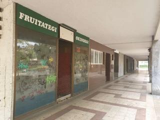 Local commercial à Galdakao. Lonja en venta o alquiler