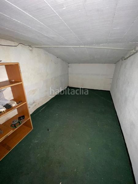 Foto ff8cfd0f-c8fb-44aa-99f3-bcc0adf064a0. Parking coche parcela de garaje en venta o alquiler en Galdakao