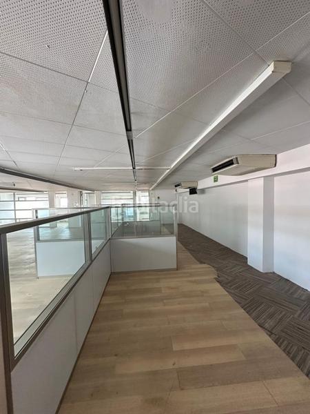 Foto 88784e90-3d0c-47a4-b5d6-281f1cbba2b8. Miete büro in Basurtu Bilbao