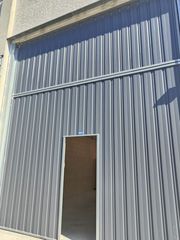 Location Bâtiment à usage industriel à Lezama. Pabellón de 72 m2 en polígono industrial de la cruz