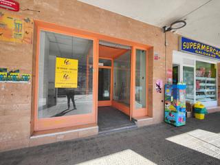 Location Local commercial à Galdakao. Local en alquiler