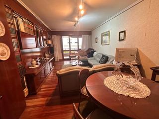 Etagenwohnung in Galdakao. Vivienda en galdakao céntrica con parcela de garaje y trastero