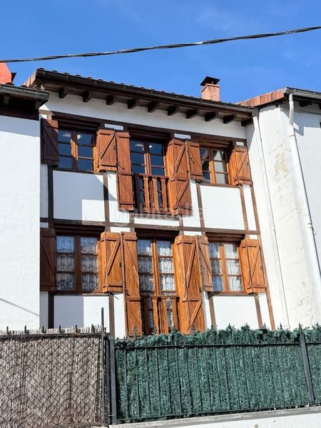 Foto 3f398b68-fb55-4749-85bb-8a7c952aa439. Casa amb calefacció a Otxandio