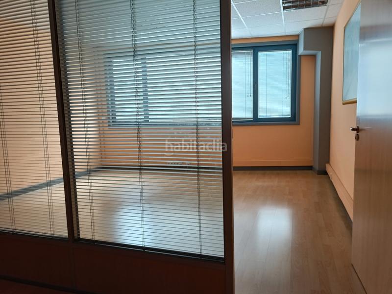 Foto 248fd5c3-0b09-4580-8677-862750224324. Affitto ufficio in iturriondo kalea 18 in Txoierri-Ondiz-Udondo Leioa